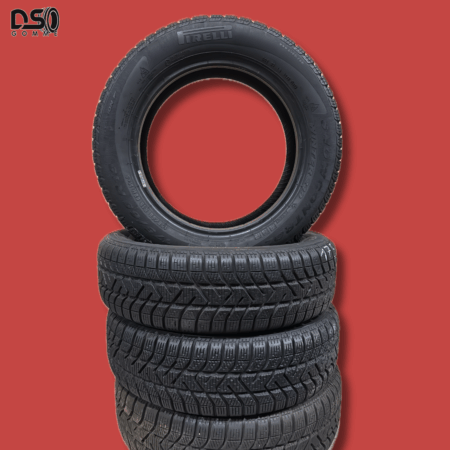 Gomme Pirelli snowcontral serie 3 17565r15 88h 4 pezzi